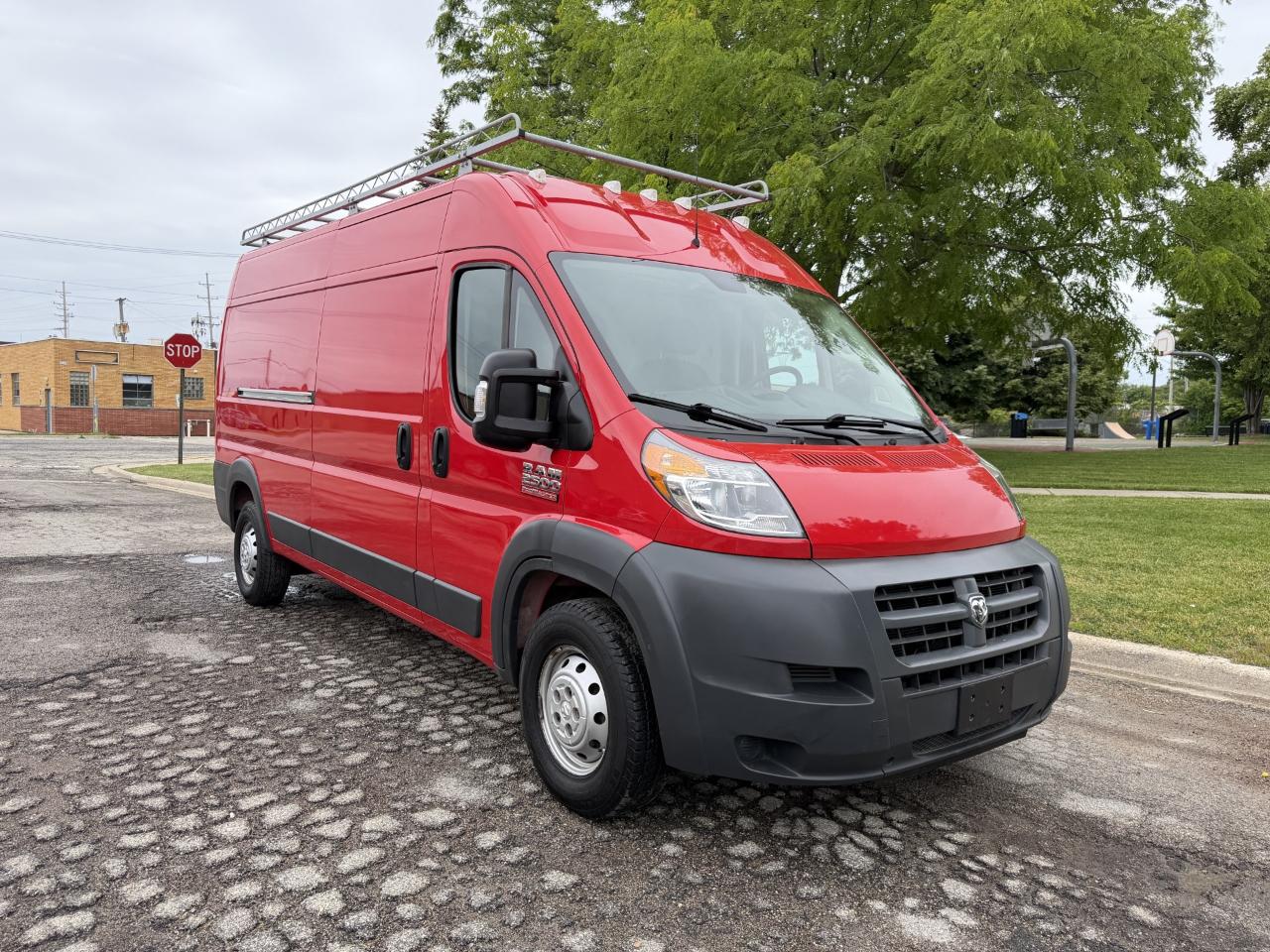 ram promaster cargo van 2018 3C6TRVDG1JE107436 image ram promaster cargo van 2018 3C6TRVDG1JE107436 image